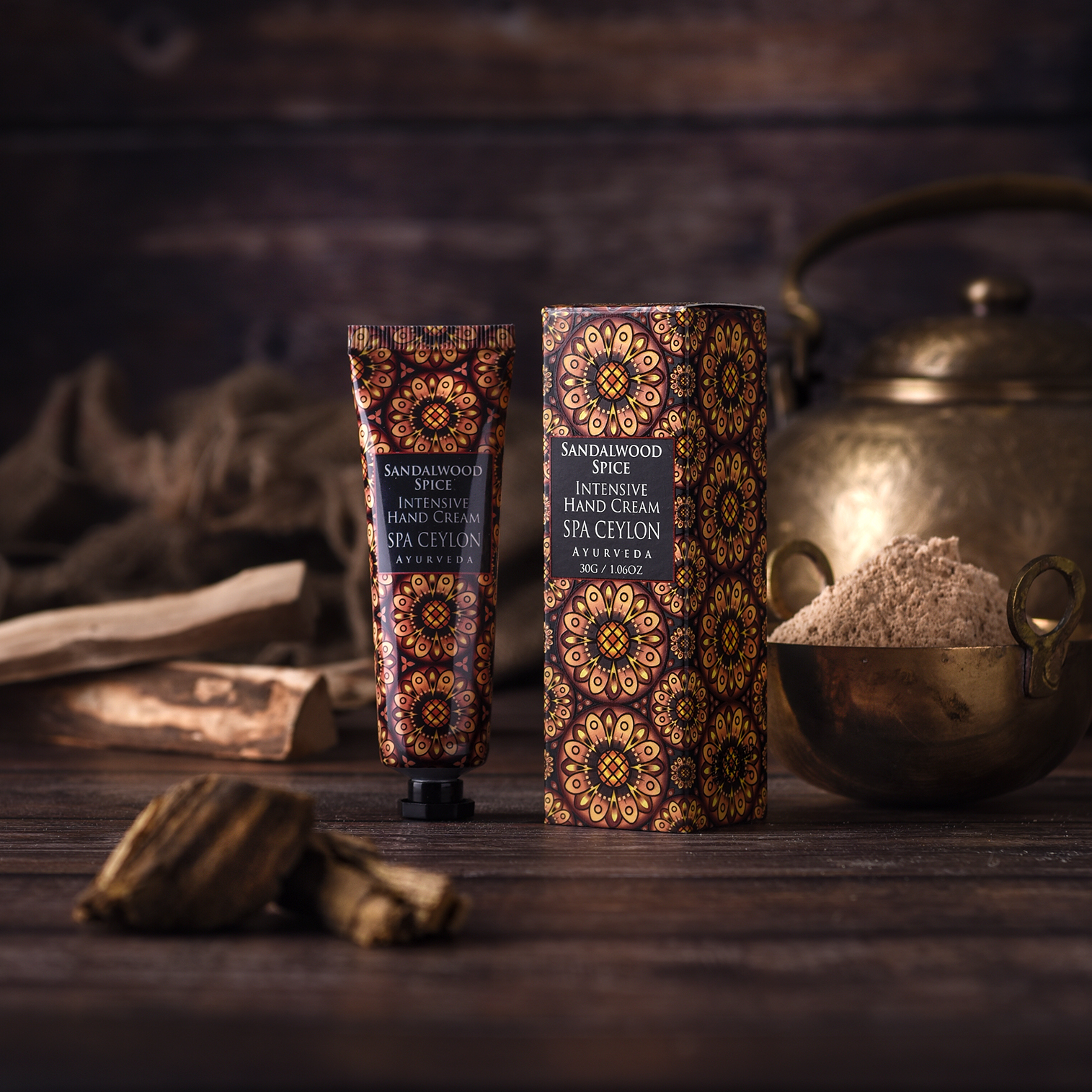サンダルウッド スパイス インテンシブ ハンド クリーム 30g / スパ